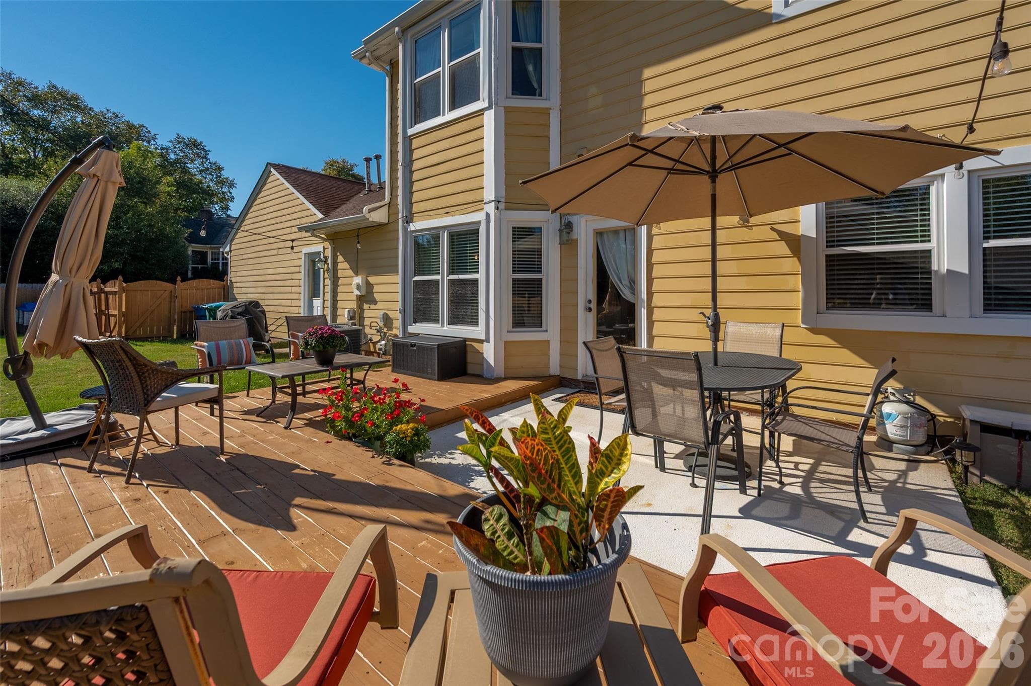 Single Family Residence at 15229 Dartford Lane, Mint Hill, photo 27 of 35