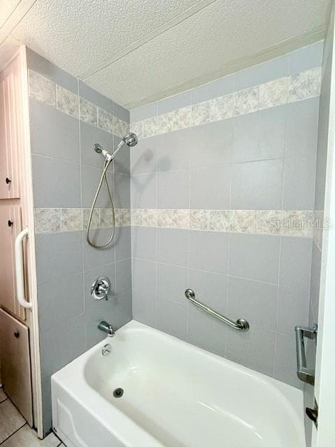 Mobile Home at 706 ELIZABETH LN, LAKELAND, photo 28 of 41