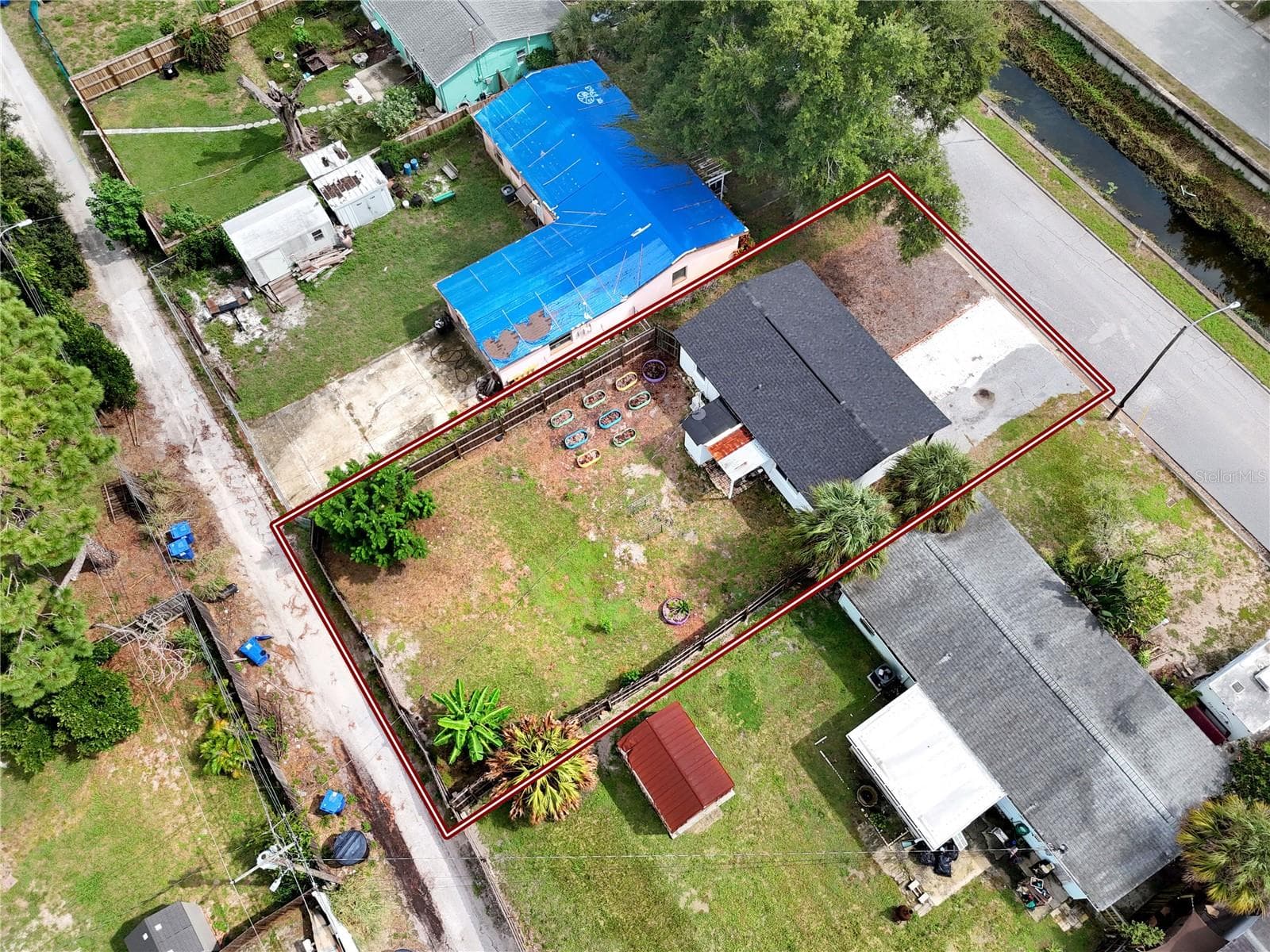 Aerial view of the property - 5735 BURLINGTON AVE N, ST PETERSBURG