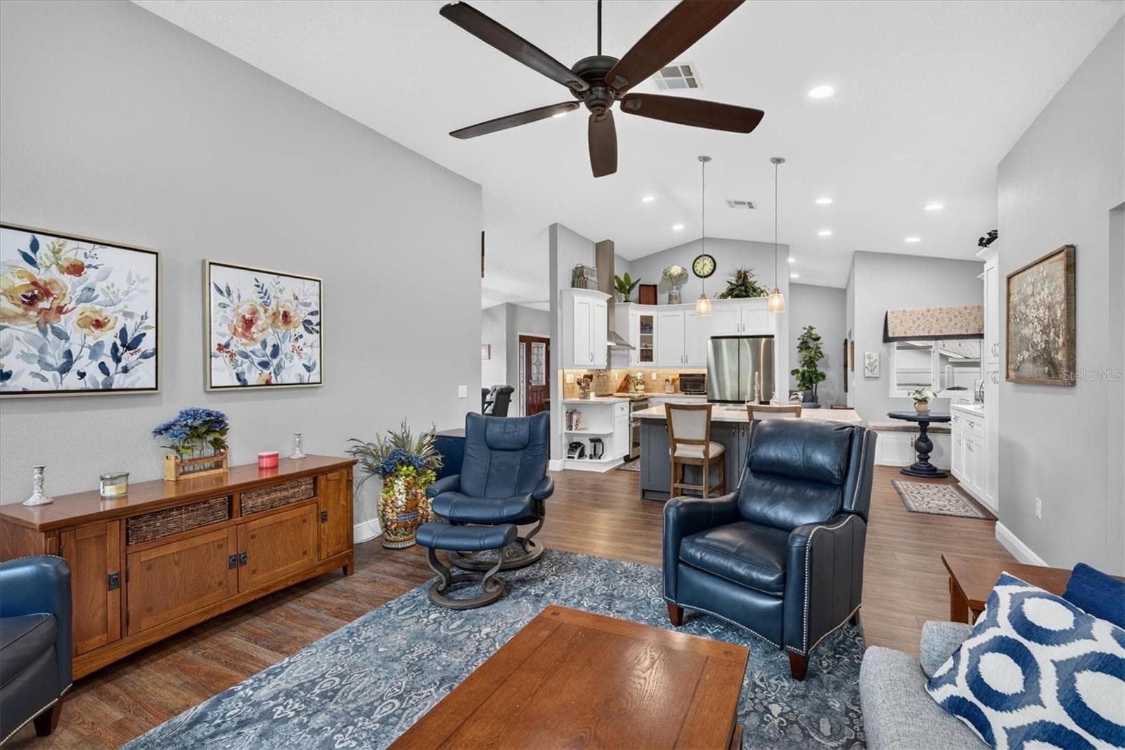 Family Room to Kitchen - 8185 SPANISH OAK DR, SPRING HILL