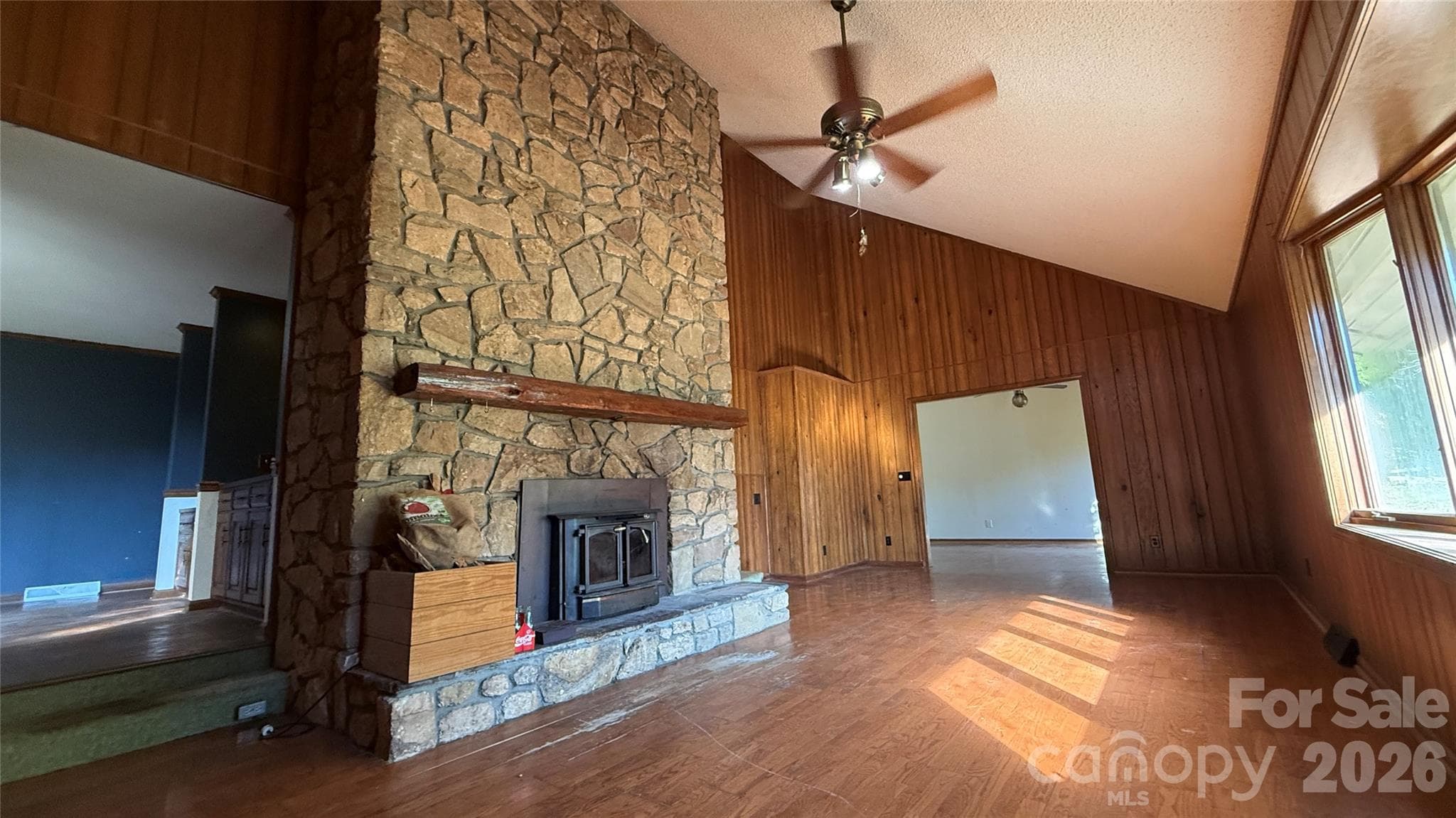 Single Family Residence at 36934 Tercher Road, New London, photo 12 of 44