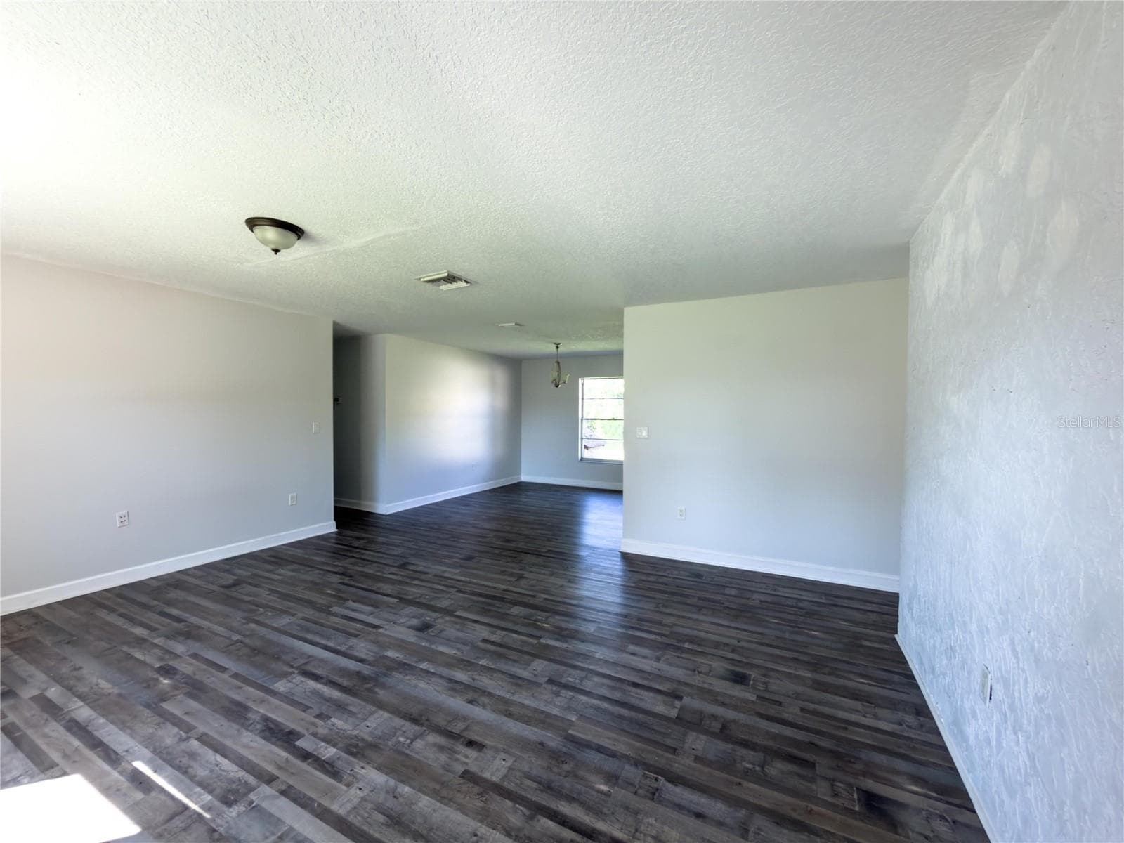 Living Room - 1804 ORANGE HILL DR, BRANDON