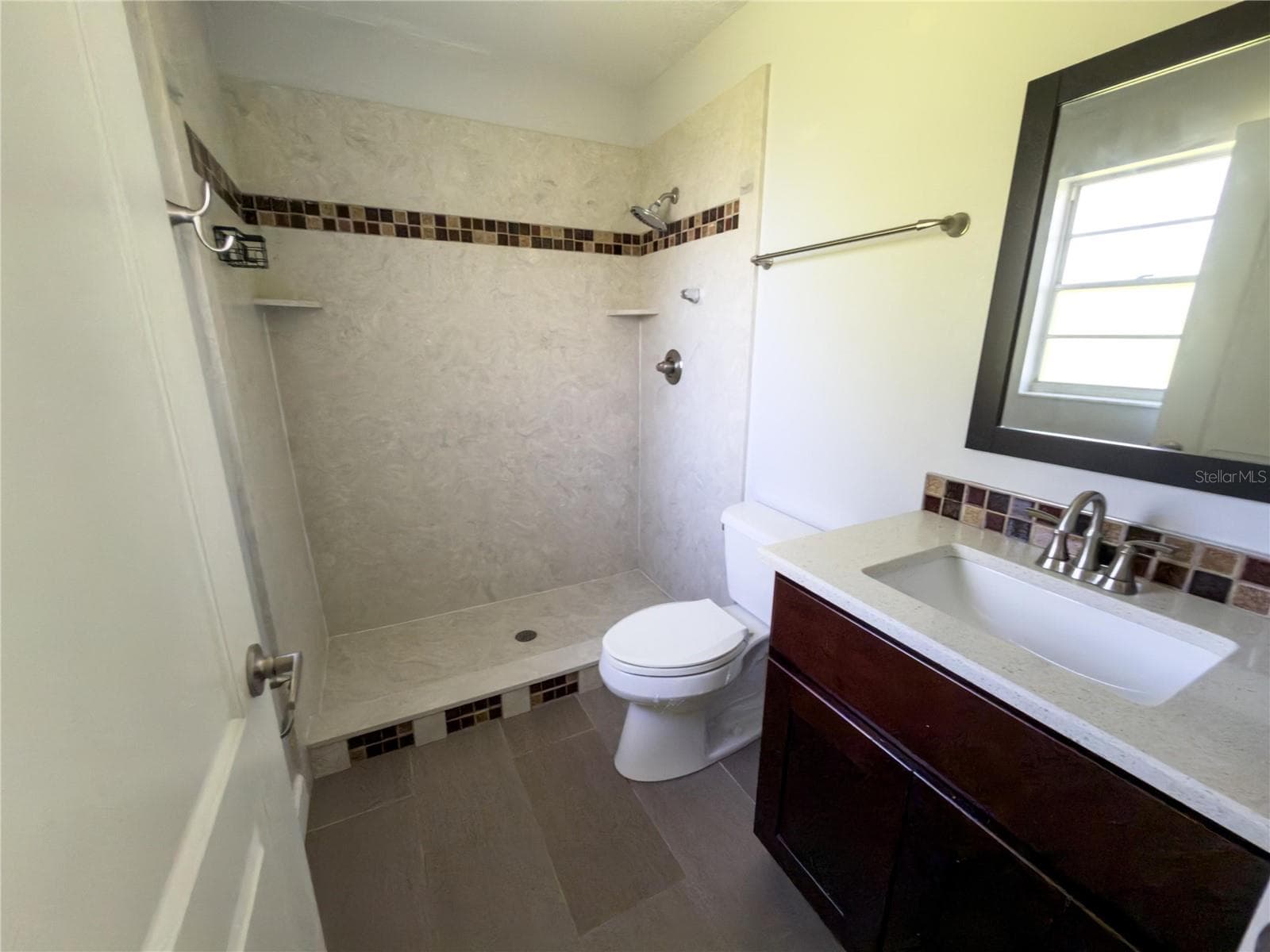 Primary Bathroom - 1804 ORANGE HILL DR, BRANDON