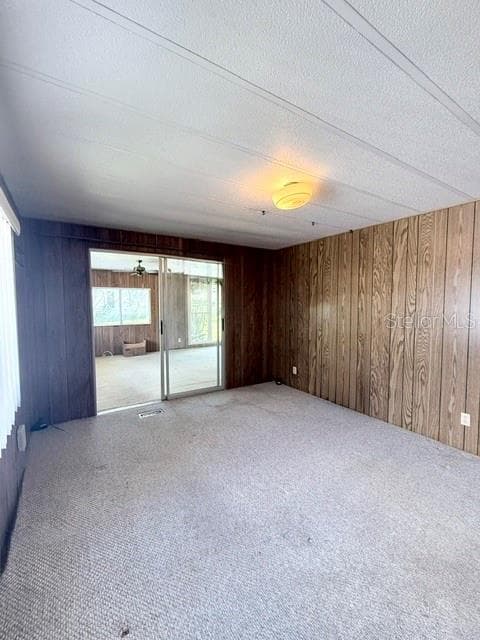 Mobile Home at 706 ELIZABETH LN, LAKELAND, photo 33 of 41