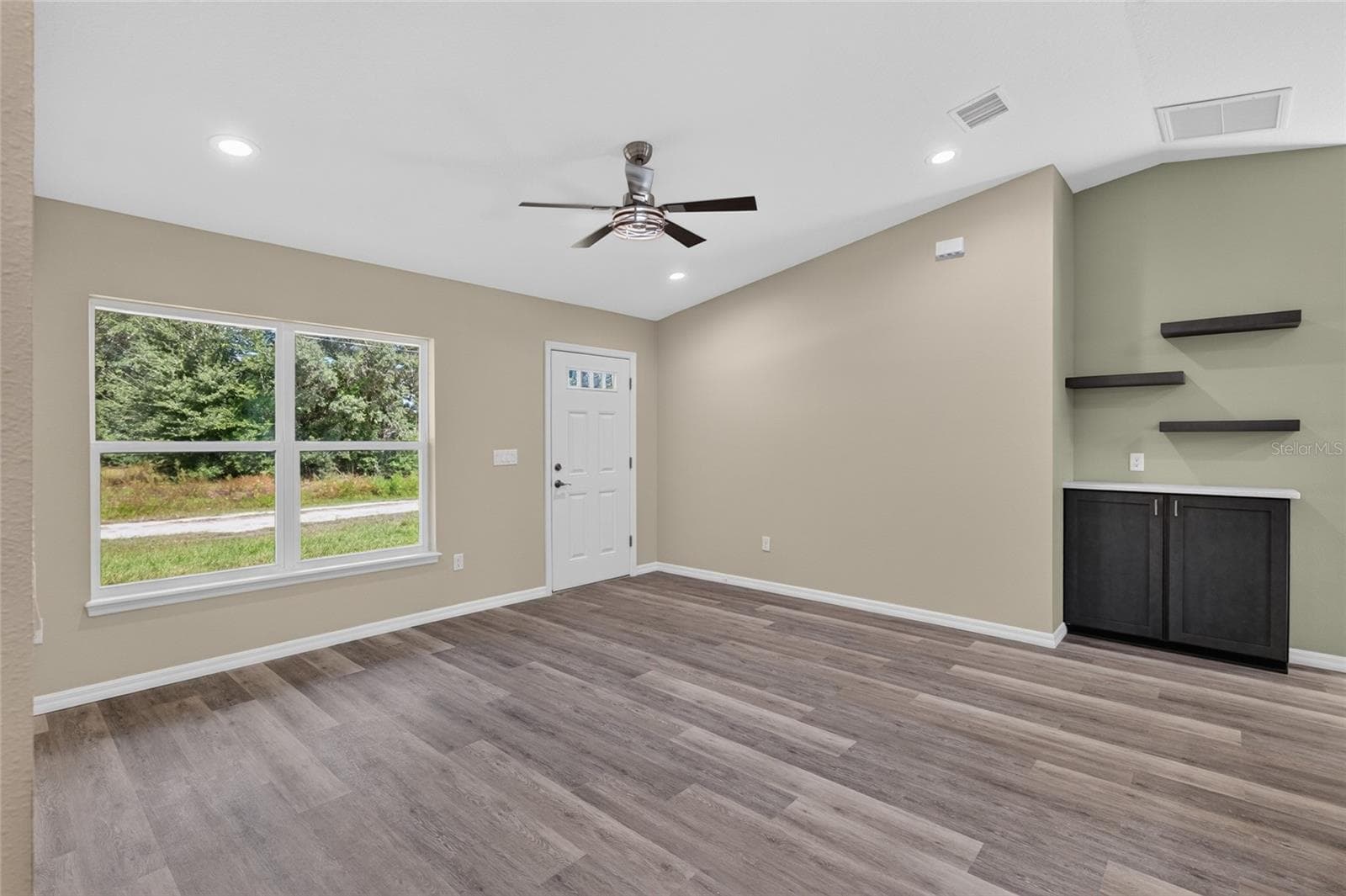 Single Family Residence at 13516 SW 112TH PL, DUNNELLON, photo 7 of 55