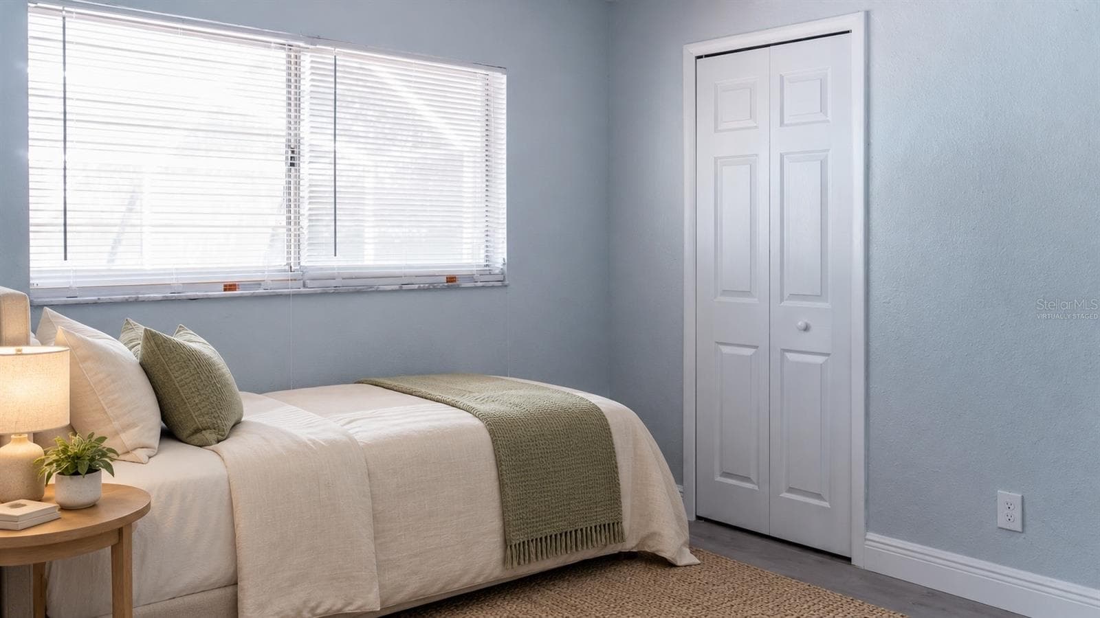 Virtually staged - 11053 MAYFLOWER RD, SPRING HILL