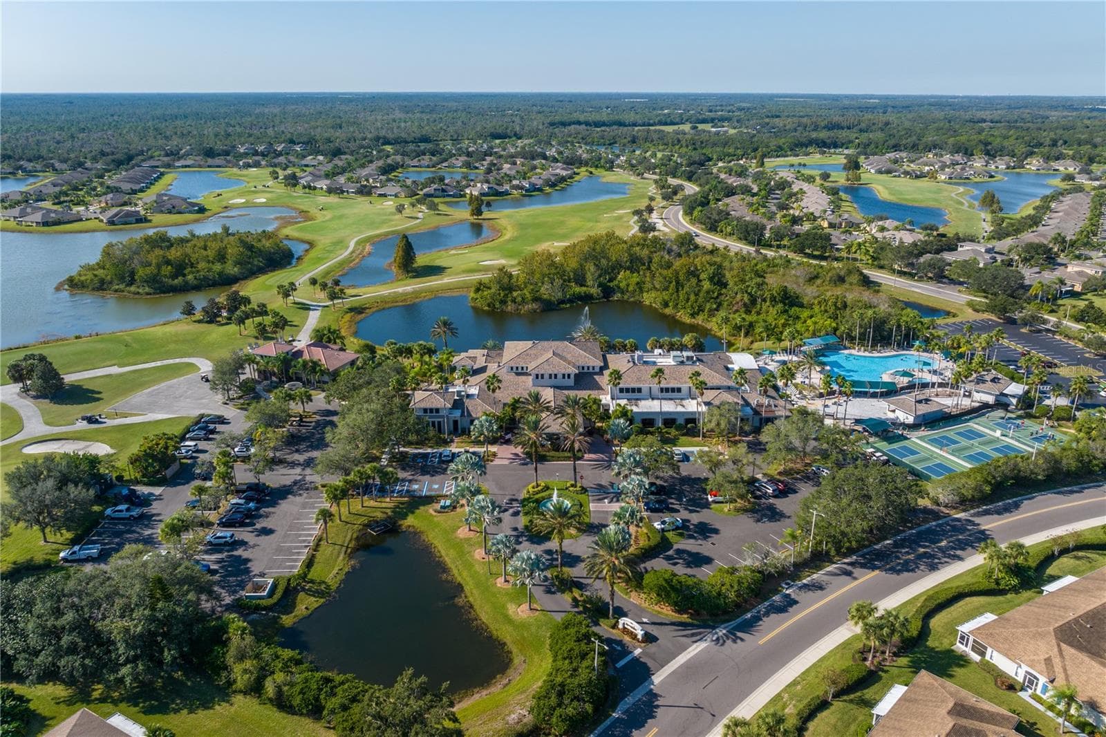 South Clubhouse - 1229 HUNTINGTON GREENS DR #12, SUN CITY CENTER