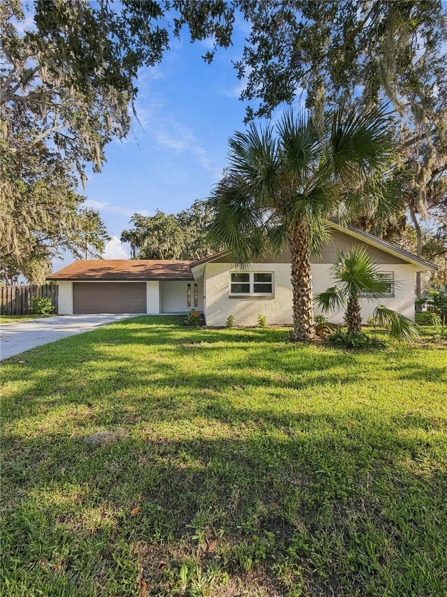106 KENT CT