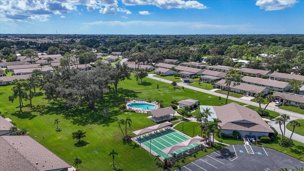 Condominium at 1340 GRAND BLVD #205, SARASOTA, photo 25 of 35