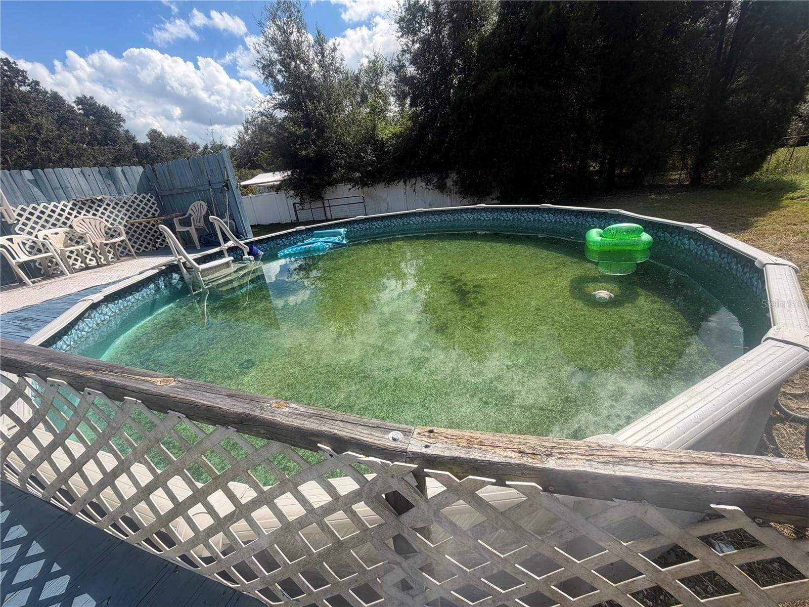 Above Ground Pool - 4909 MERRIN RD, PLANT CITY