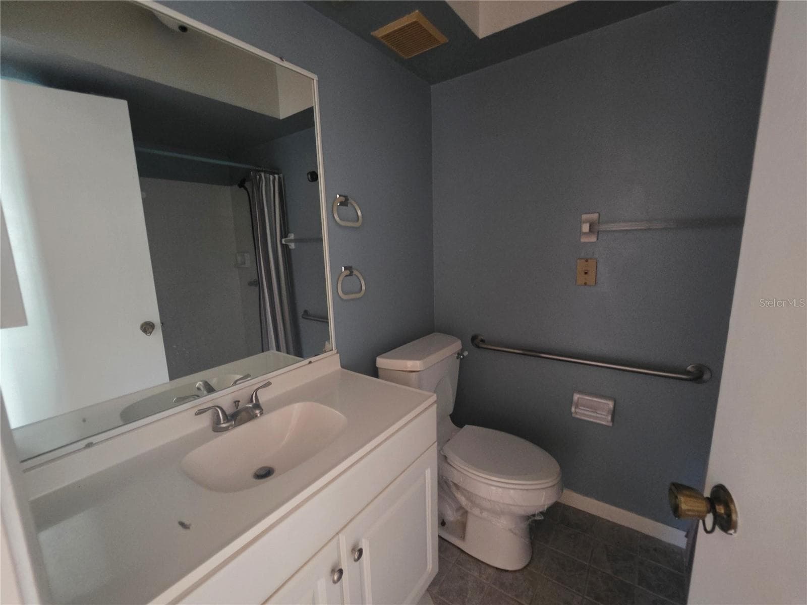 Primary bath - 395 SAN JOSE DR, WINTER HAVEN