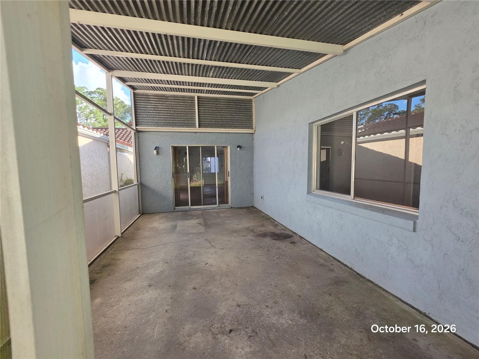Rear screened porch - 395 SAN JOSE DR, WINTER HAVEN