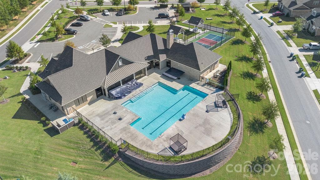 Single Family Residence at 3232 Marchers Trace Drive, Mint Hill, photo 33 of 37