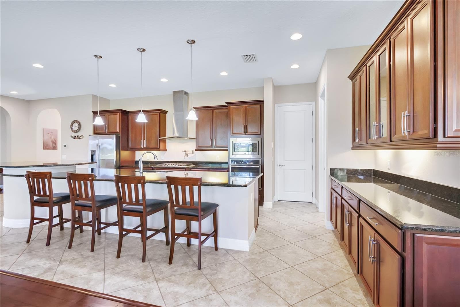 Kitchen Area with Seating - 103 BALMY COAST RD, GROVELAND
