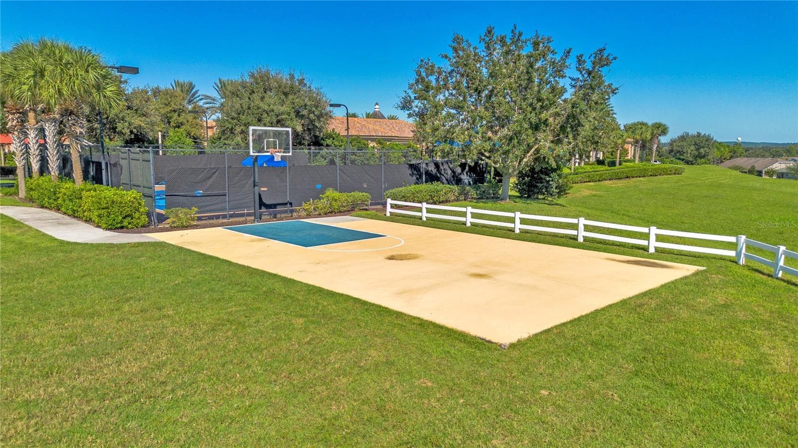 Single Family Residence at 103 BALMY COAST RD, GROVELAND, photo 50 of 57