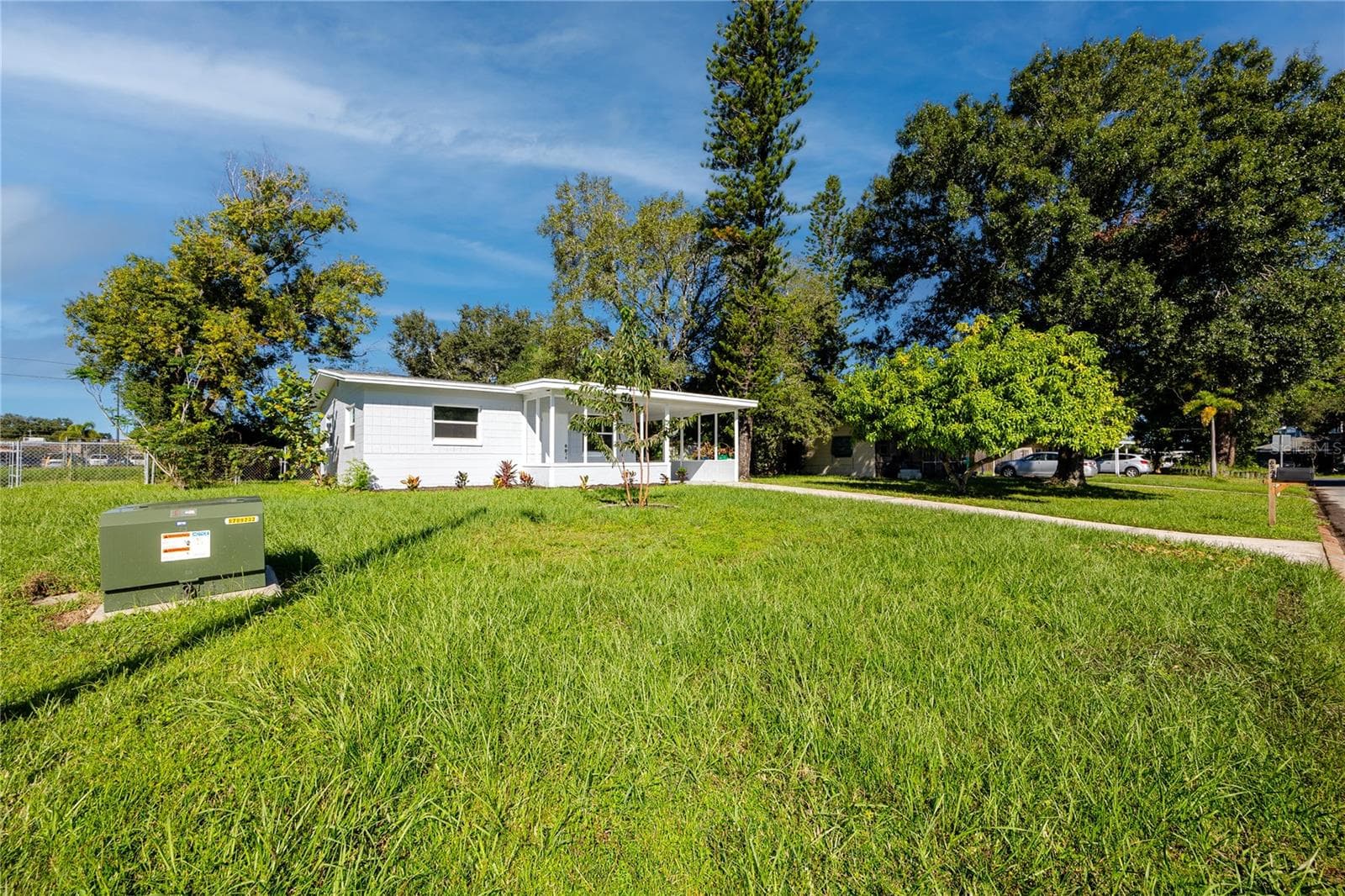 Single Family Residence at 6542 GEM LN, SEMINOLE, photo 2 of 35