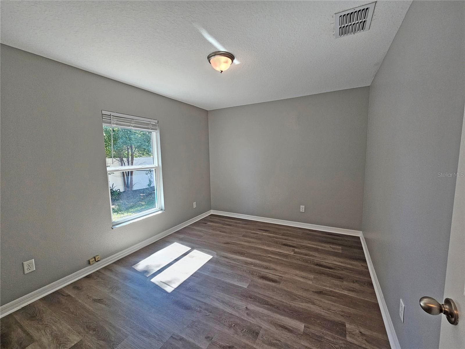Single Family Residence at 12141 137TH ST N, LARGO, photo 20 of 30