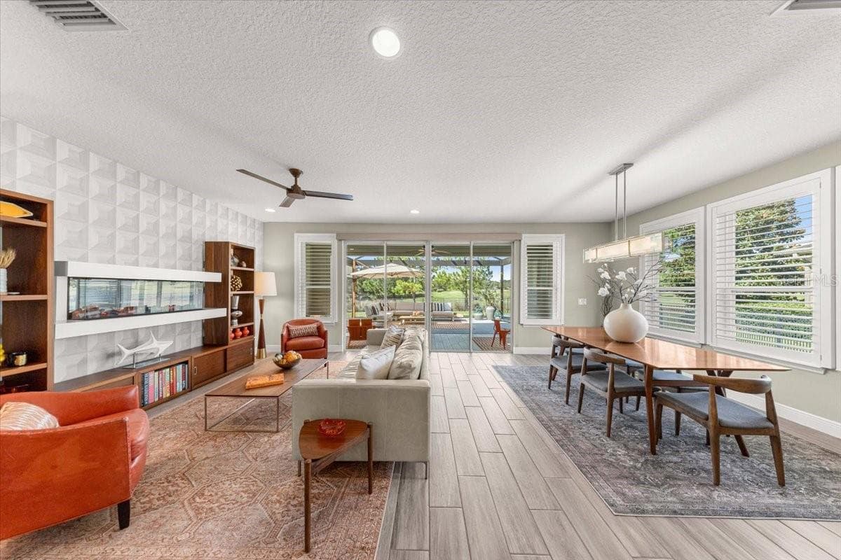 View to Large Screened Indoor/Outdoor Living Area - 5179 NW 35TH LANE RD, OCALA