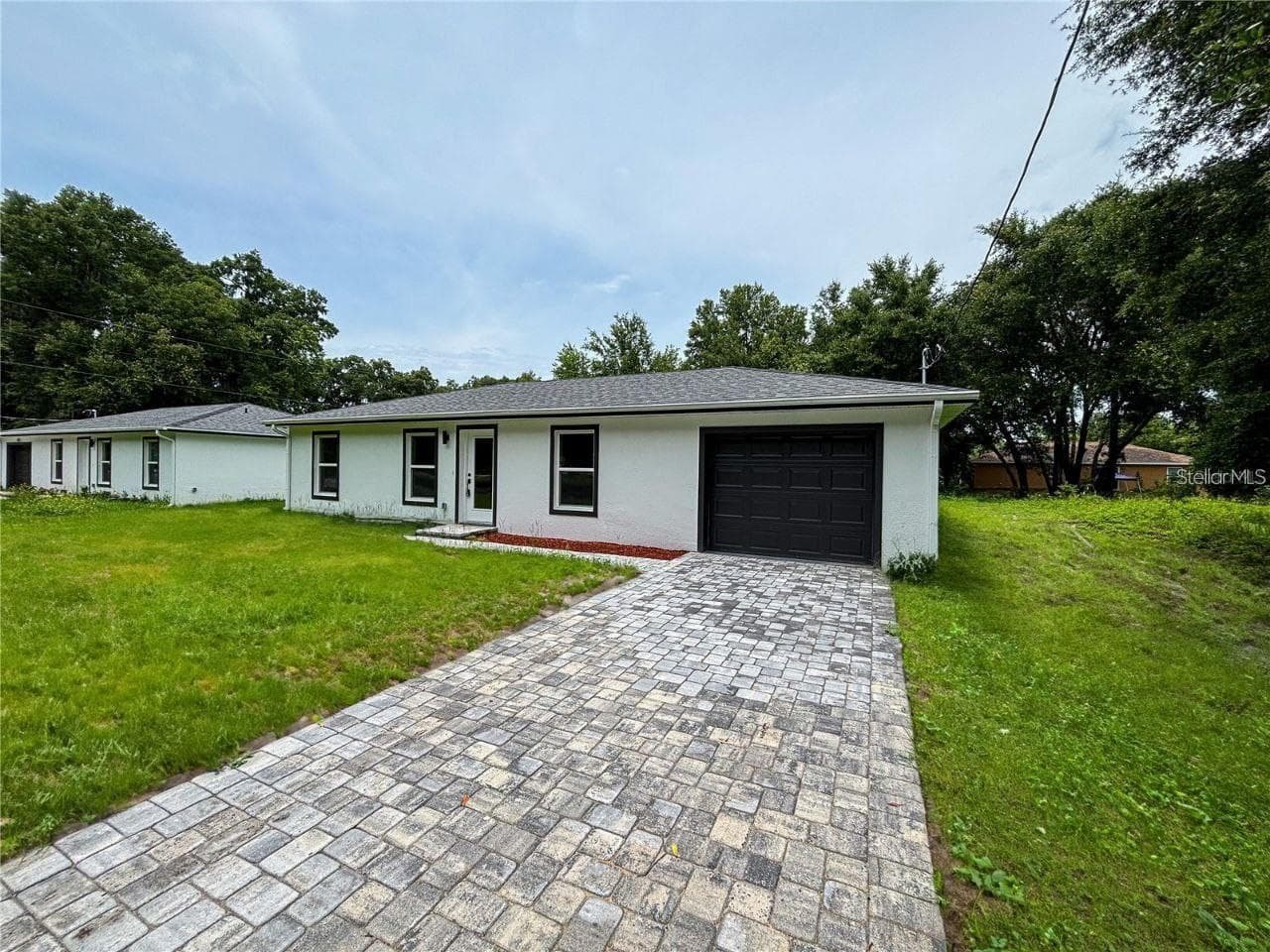 11 DOGWOOD TRAIL CT