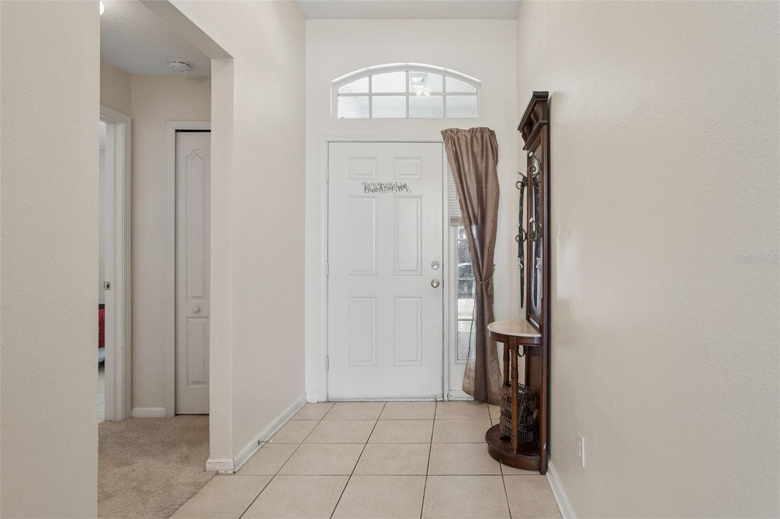 Single Family Residence at 13233 EARLY RUN LN, RIVERVIEW, photo 4 of 29