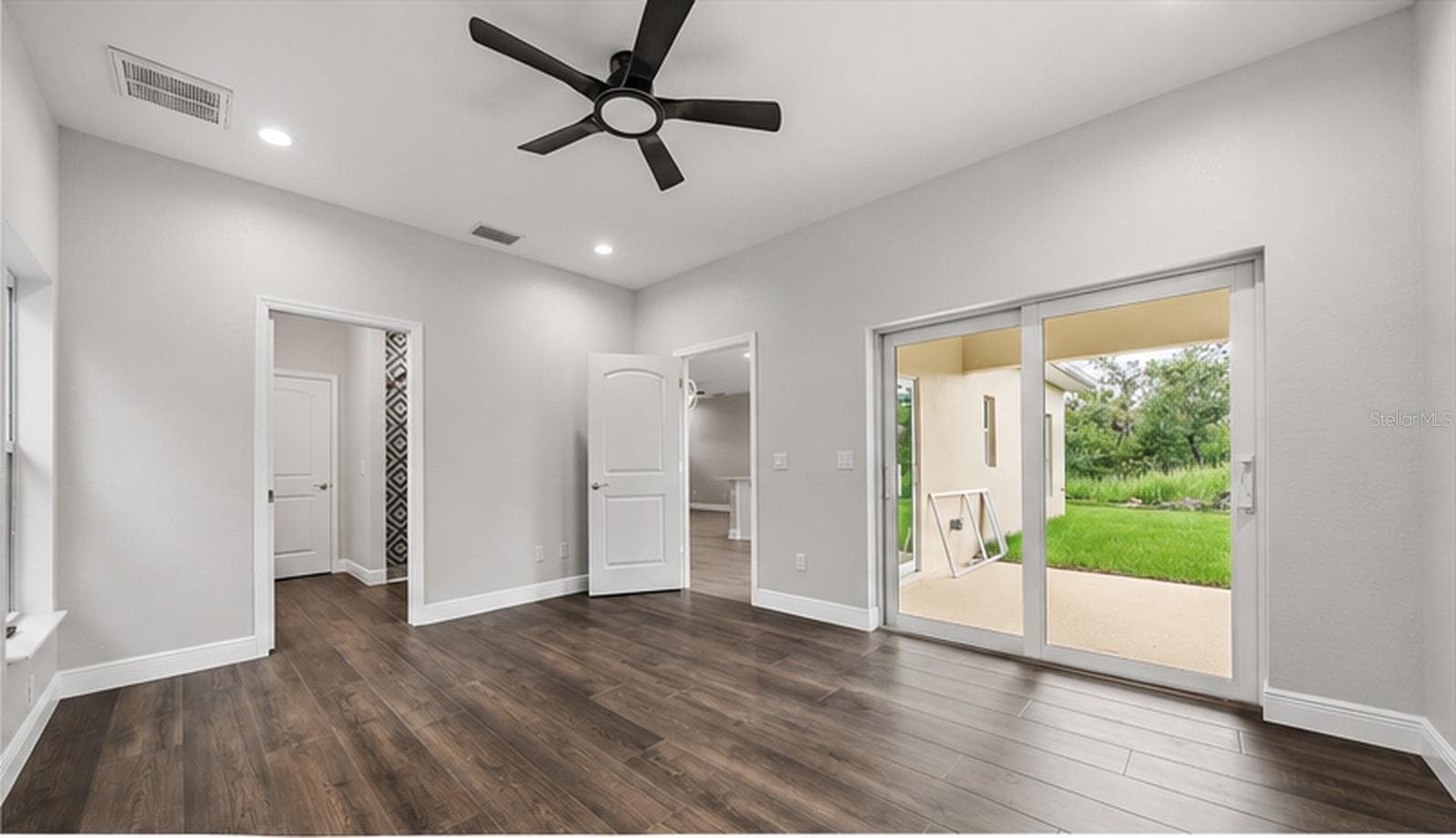 Single Family Residence at 2588 JOLLIVETTE RD, NORTH PORT, photo 8 of 70