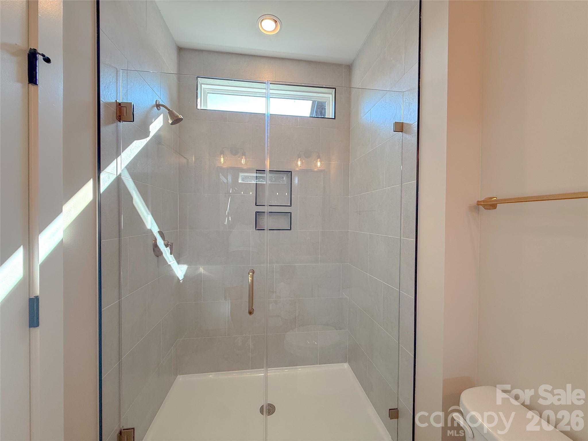 Primary bathroom - 212 Bethpage Road, Kannapolis
