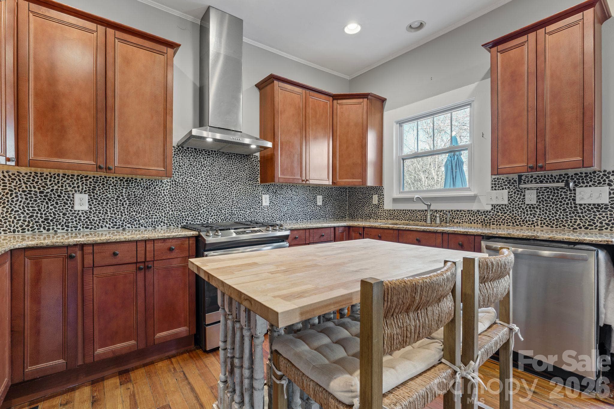 Single Family Residence at 2815 N Myers Street, Charlotte, photo 18 of 38