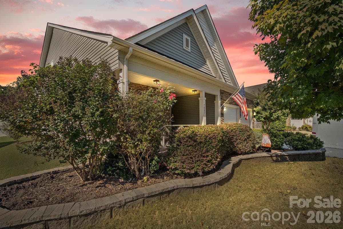 Single Family Residence at 7007 Shaw Court, Indian Land, photo 2 of 29