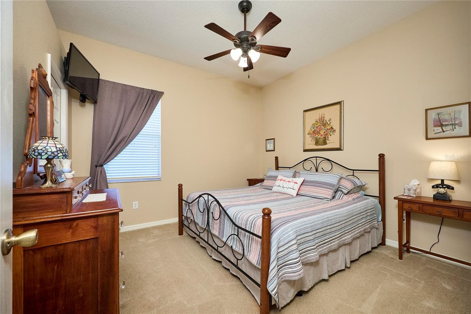 Single Family Residence at 18016 ROYAL FOREST DR, TAMPA, photo 39 of 71