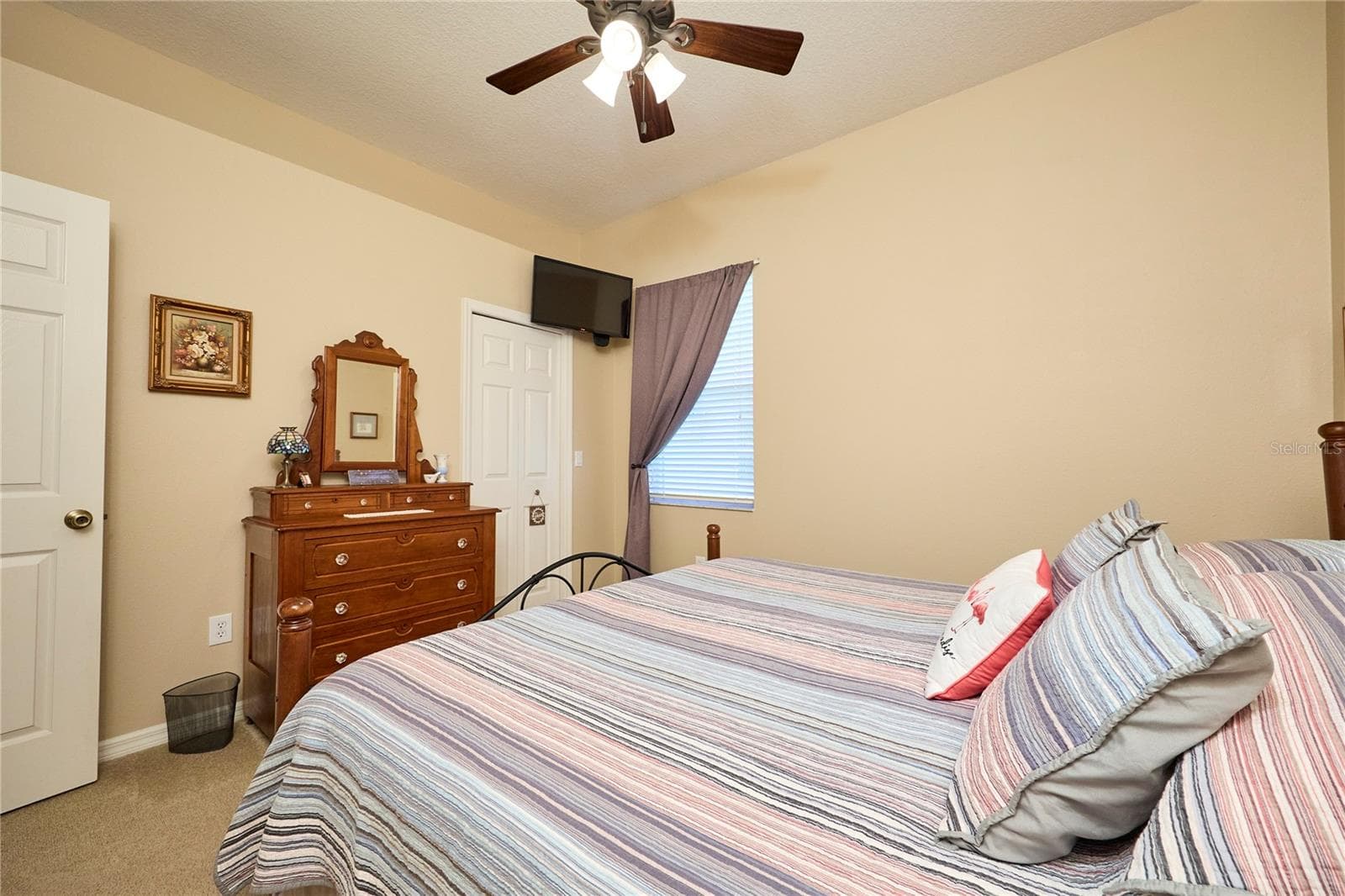 Single Family Residence at 18016 ROYAL FOREST DR, TAMPA, photo 40 of 71