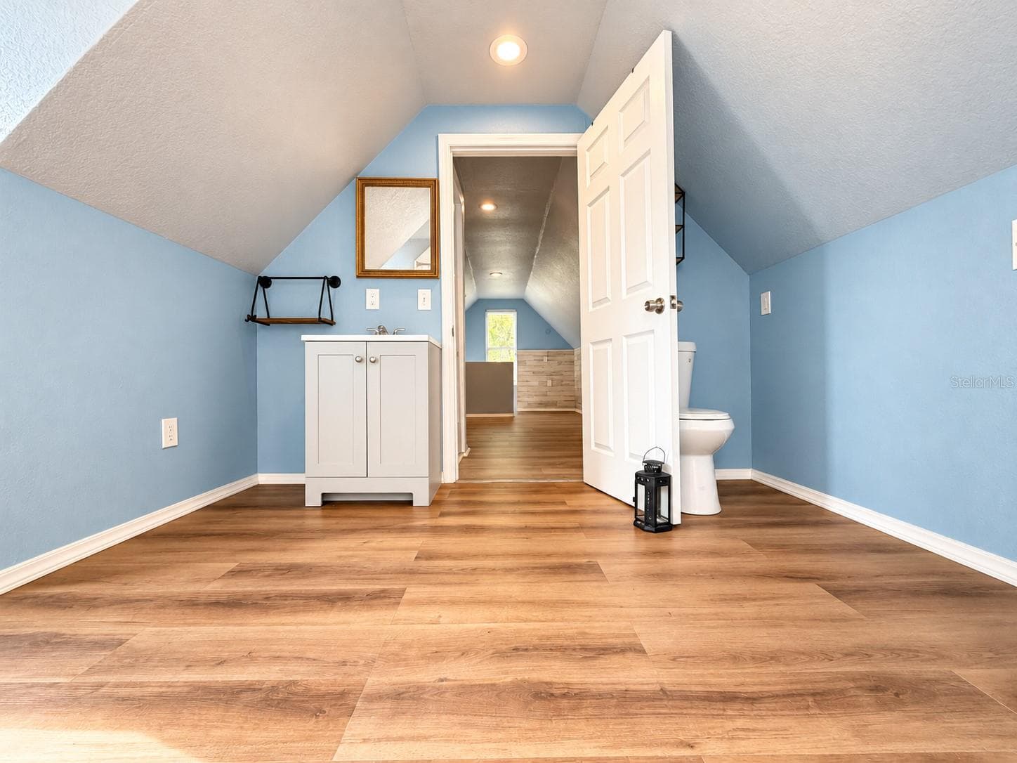 Attic Bathroom - 141 S HIAWASSEE RD, ORLANDO