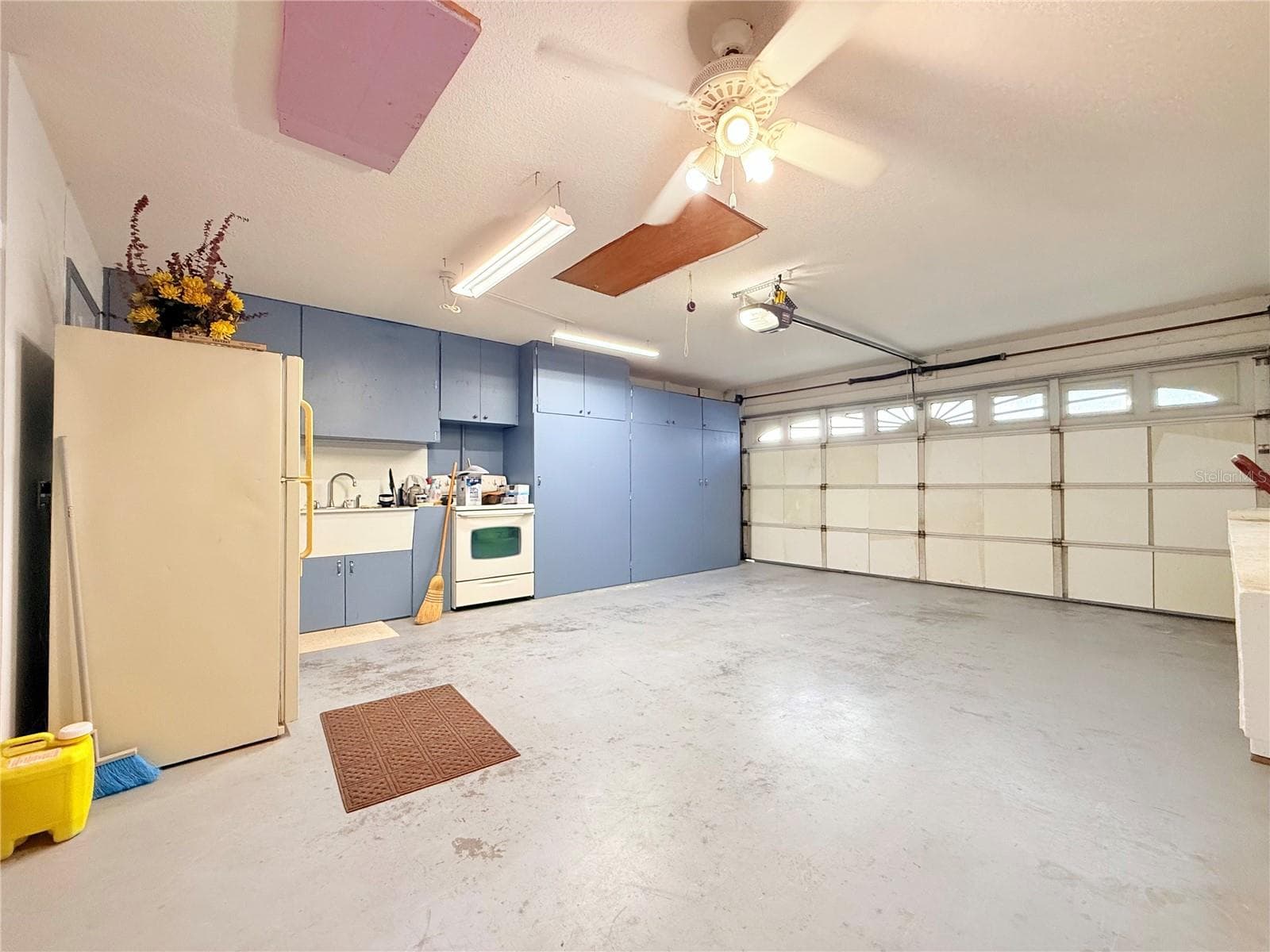 Single Family Residence at 8750 TEACHER LN, ZEPHYRHILLS, photo 33 of 48