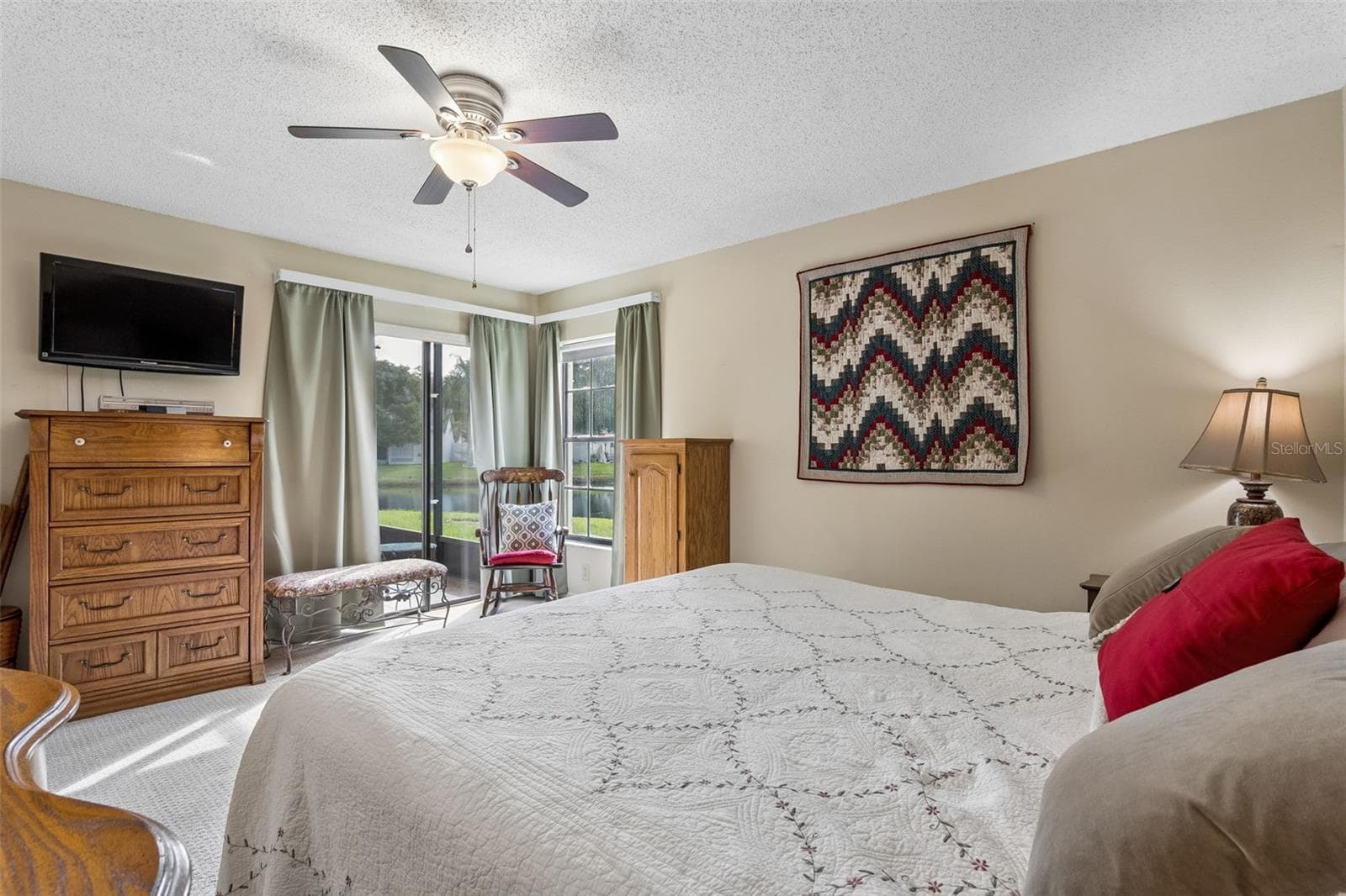 Single Family Residence at 5816 PLUM PUDDING CT, ORLANDO, photo 14 of 42