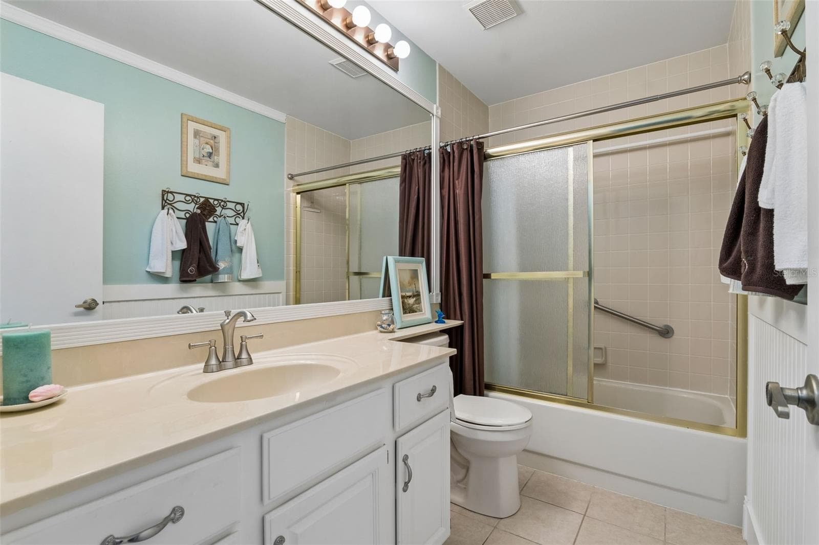 Single Family Residence at 5816 PLUM PUDDING CT, ORLANDO, photo 20 of 42