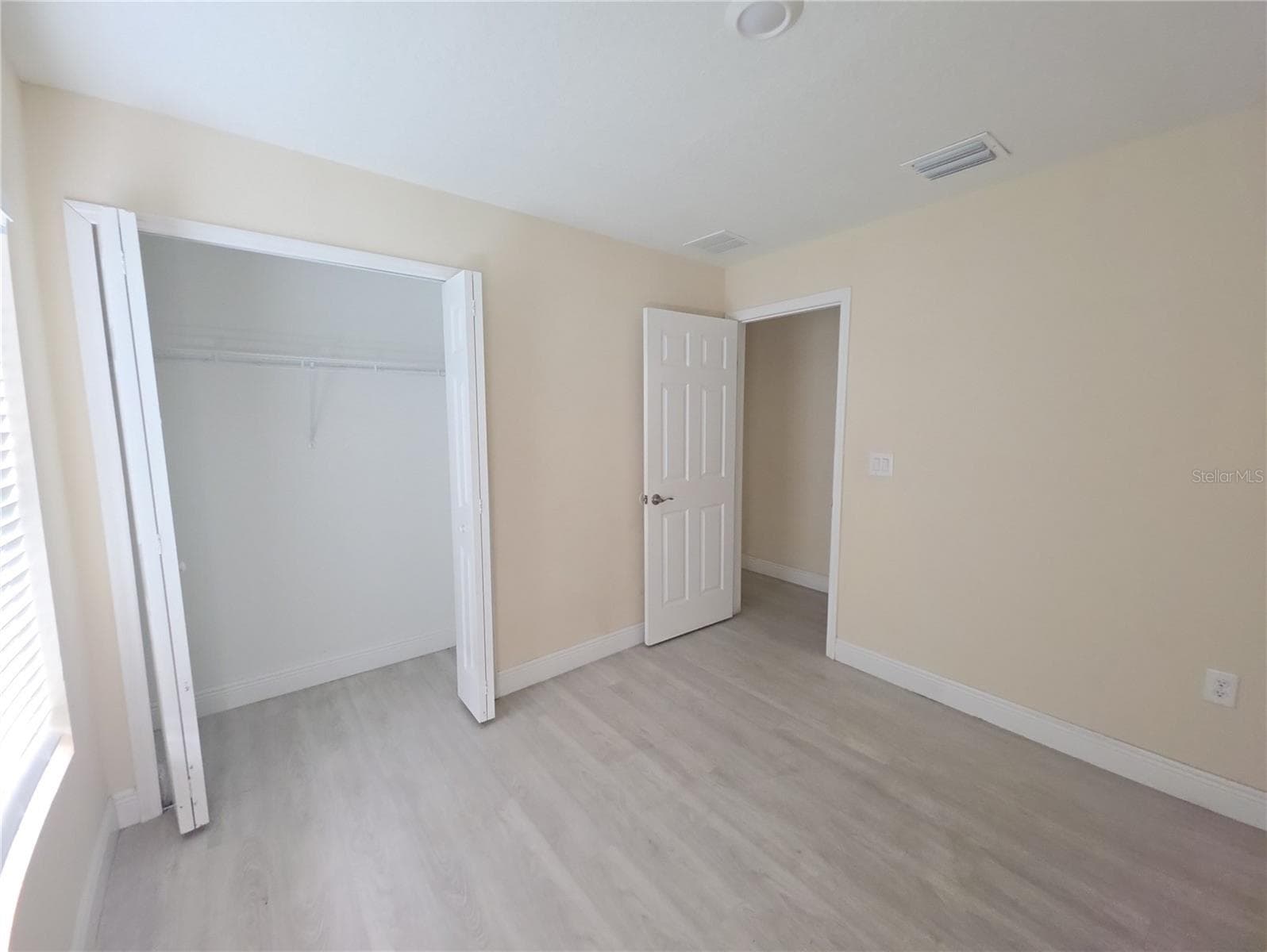 Single Family Residence at 1328 BURNLEY CT, KISSIMMEE, photo 22 of 27