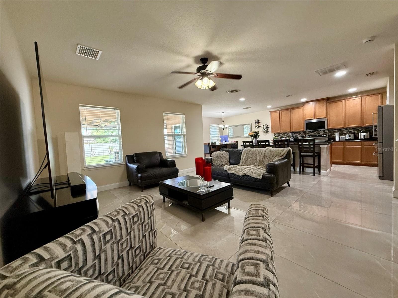 Single Family Residence at 2646 SAN SIMEON WAY, KISSIMMEE, photo 4 of 41