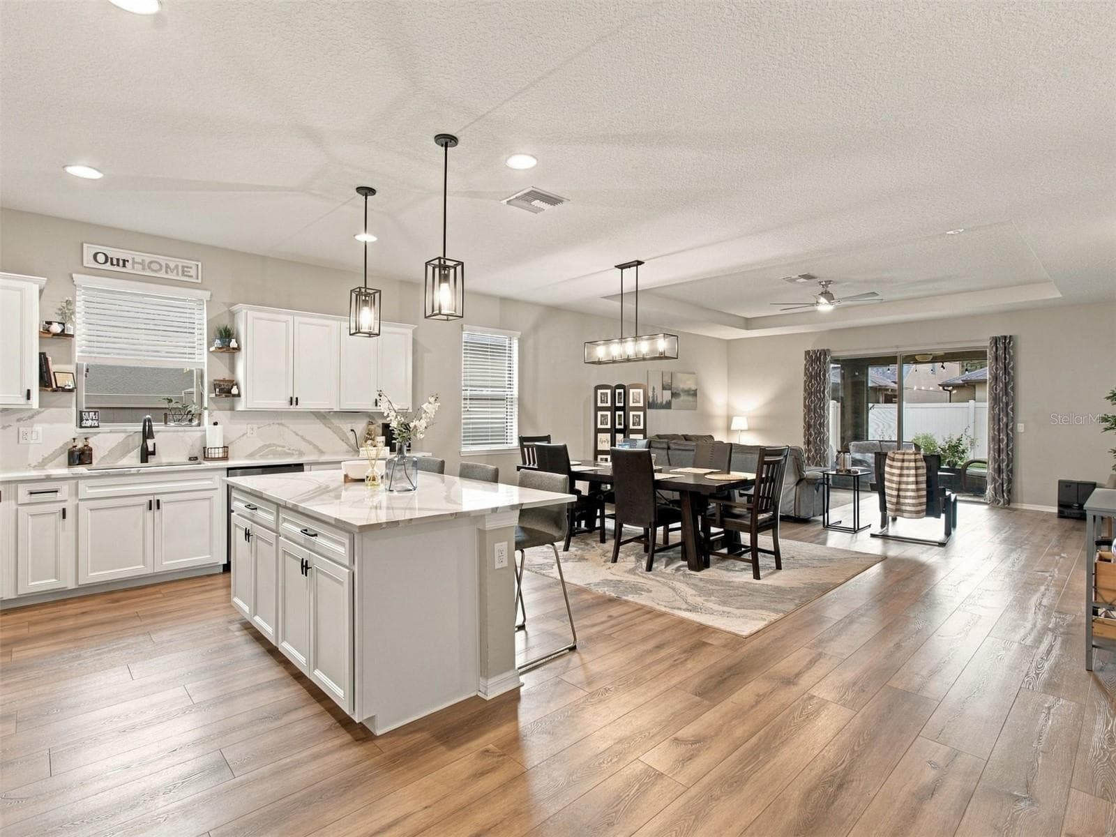 Single Family Residence at 5008 LAUREL CREEK PL, RIVERVIEW, photo 6 of 42