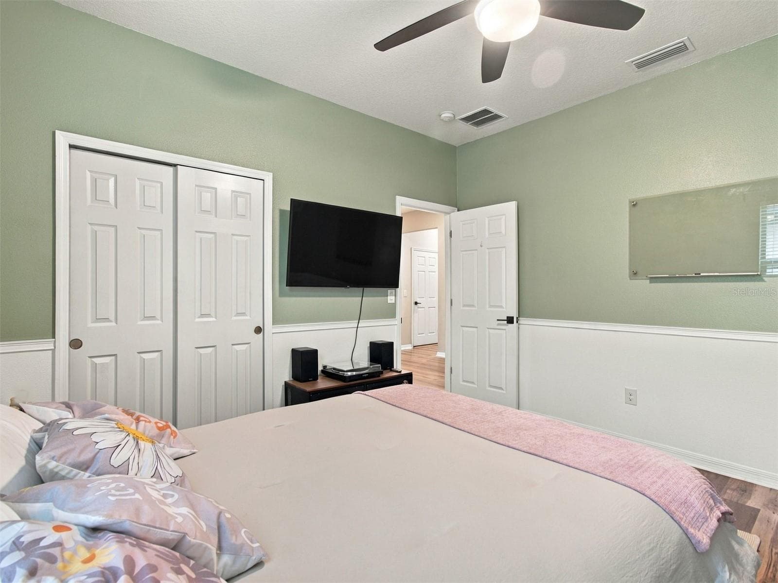 Single Family Residence at 5008 LAUREL CREEK PL, RIVERVIEW, photo 24 of 42