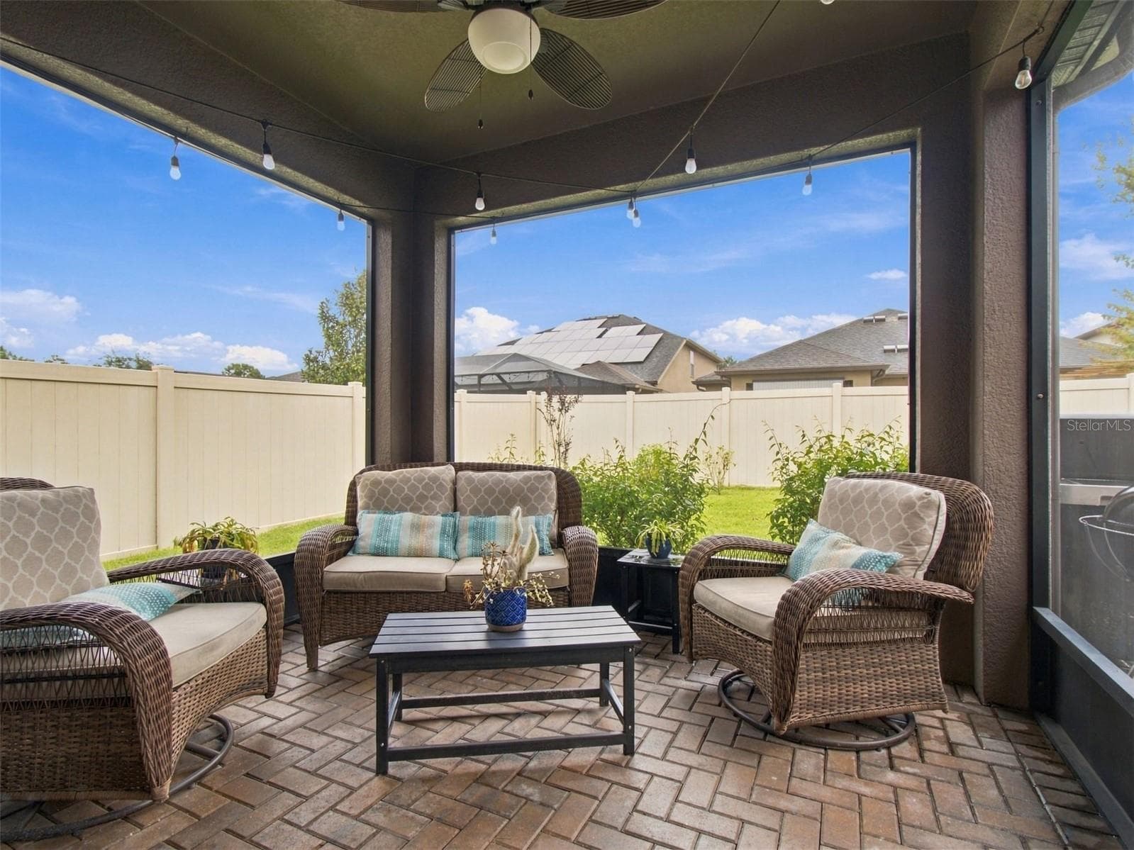 Single Family Residence at 5008 LAUREL CREEK PL, RIVERVIEW, photo 35 of 42