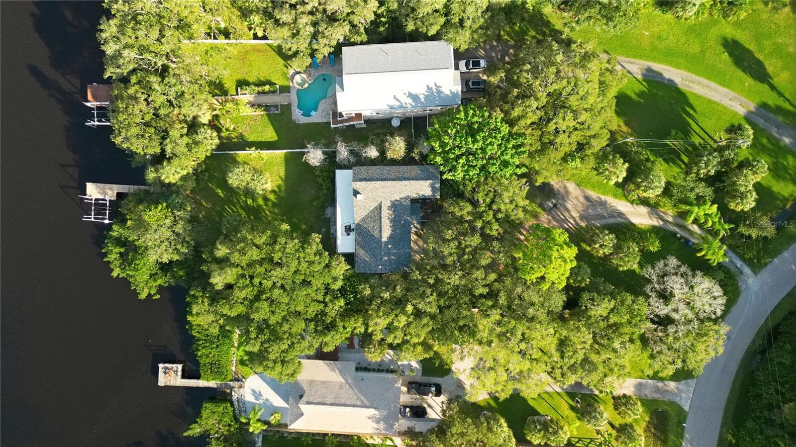 Single Family Residence at 3090 PHOENIX AVE, OLDSMAR, photo 26 of 30