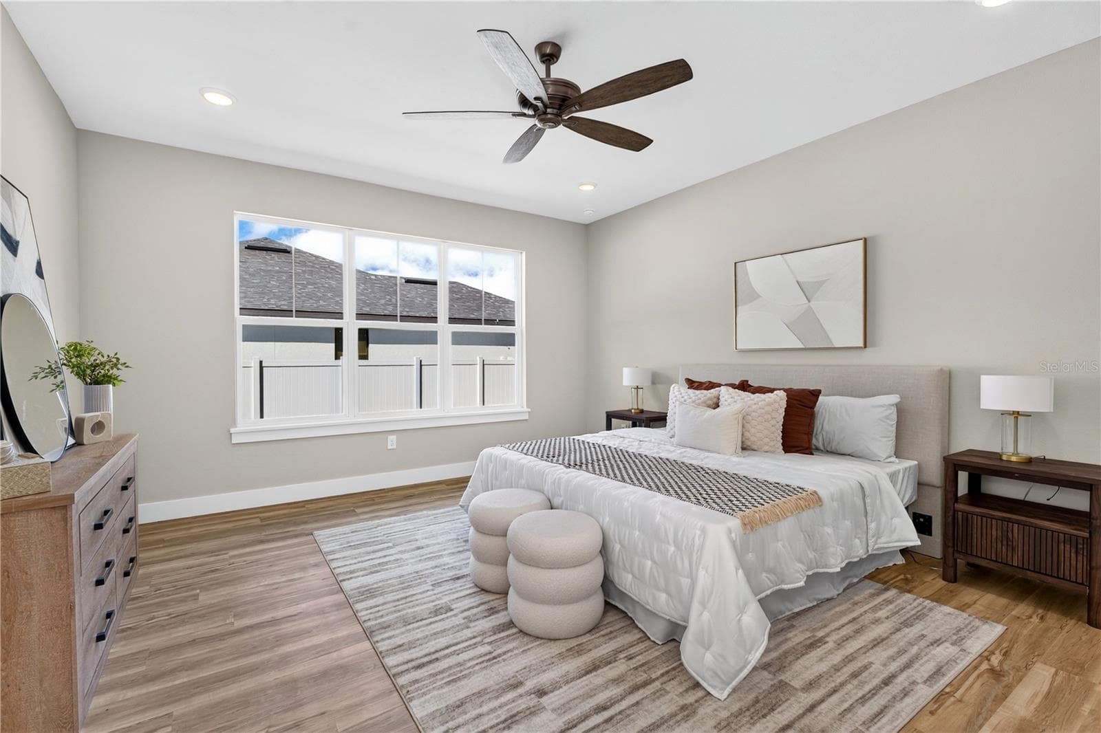 Single Family Residence at 1522 SAWYERWOOD AVE, ORLANDO, photo 14 of 28