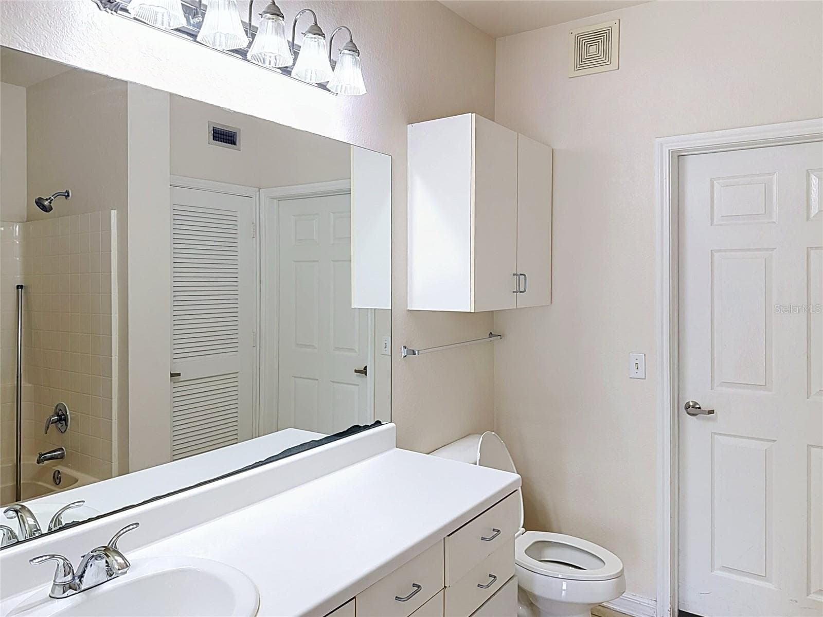 Condominium at 860 N ORANGE AVE #401, ORLANDO, photo 14 of 20