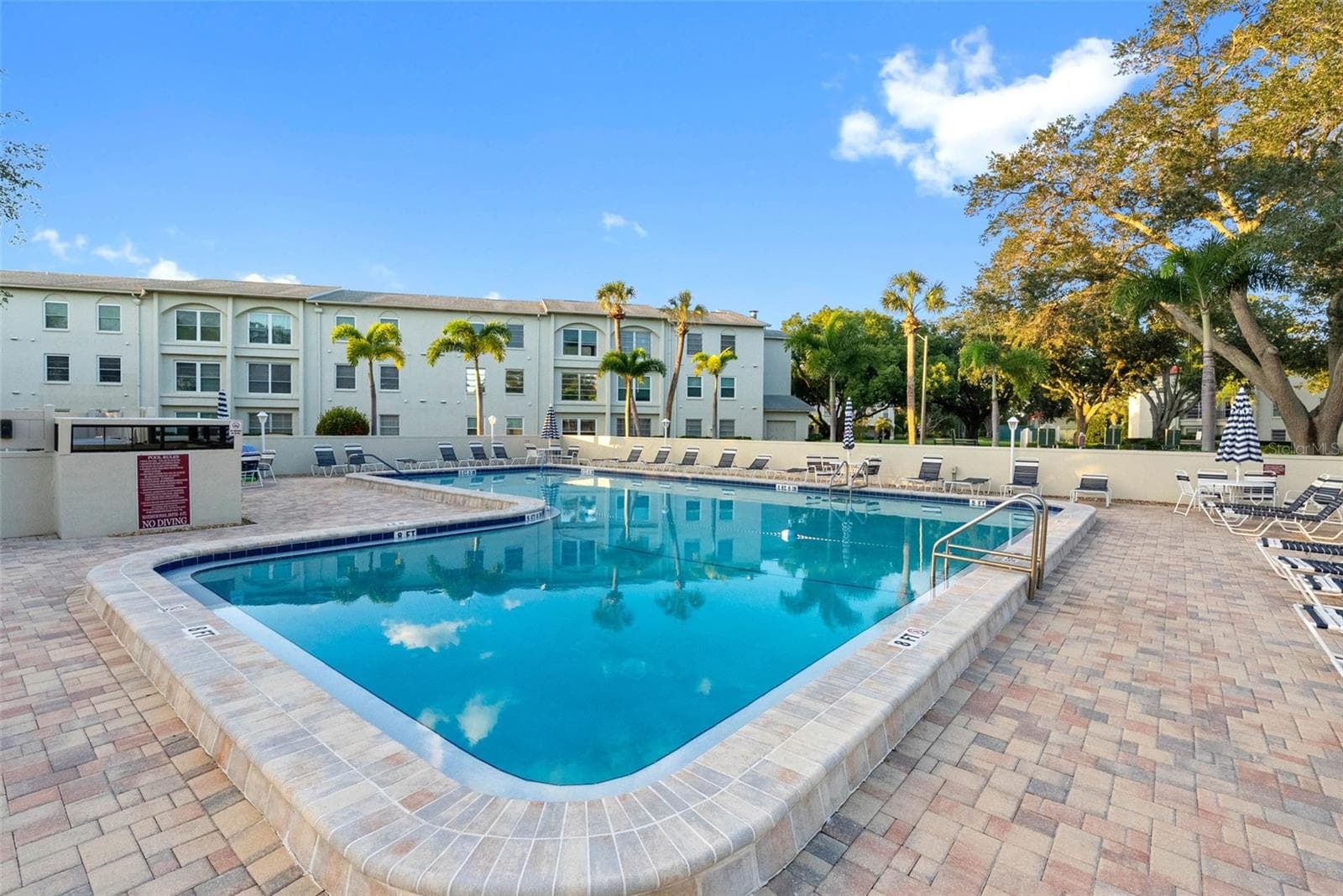 Condominium at 2700 BAYSHORE BLVD #9405, DUNEDIN, photo 24 of 47