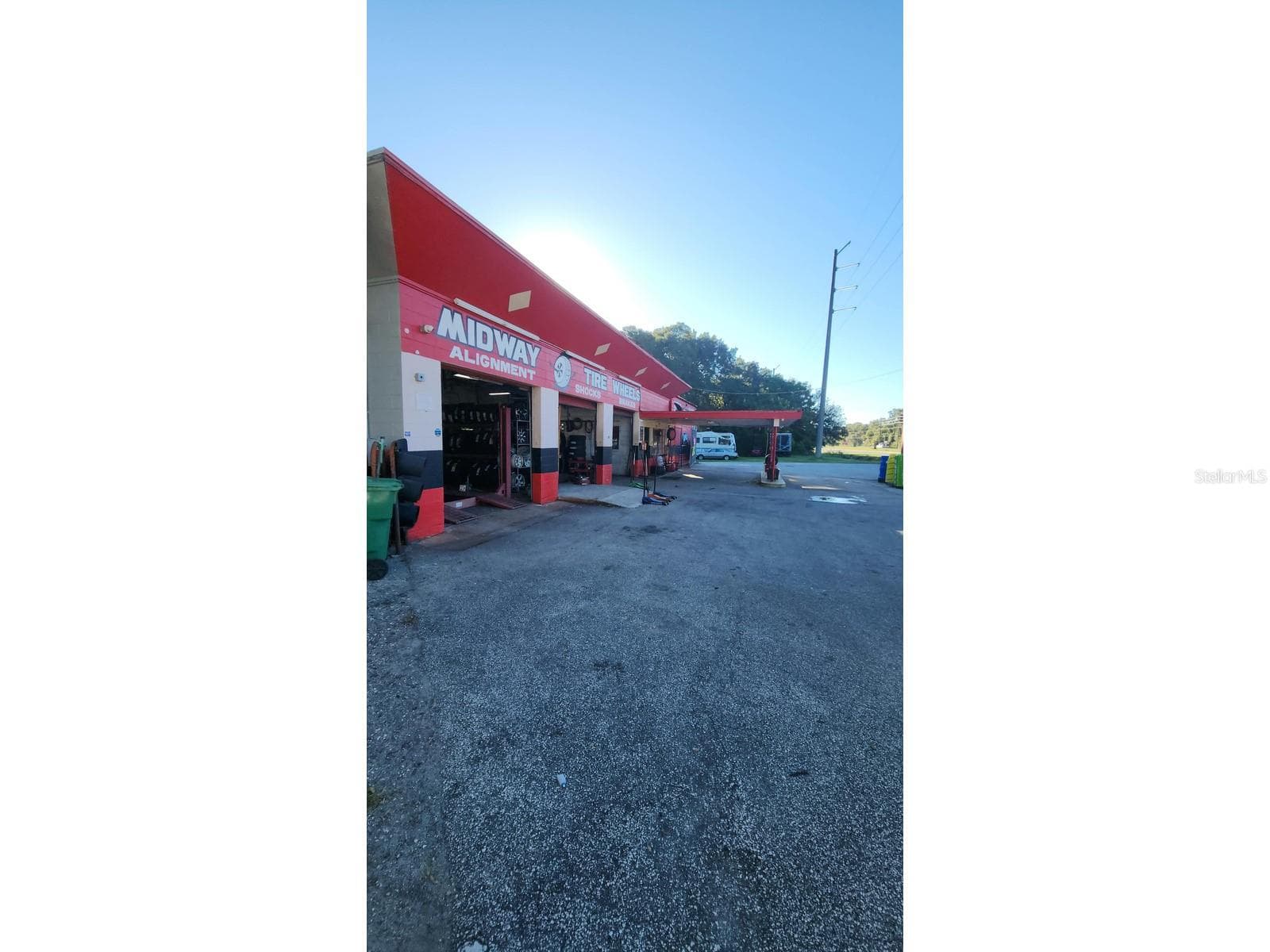 3515 N US HIGHWAY 17