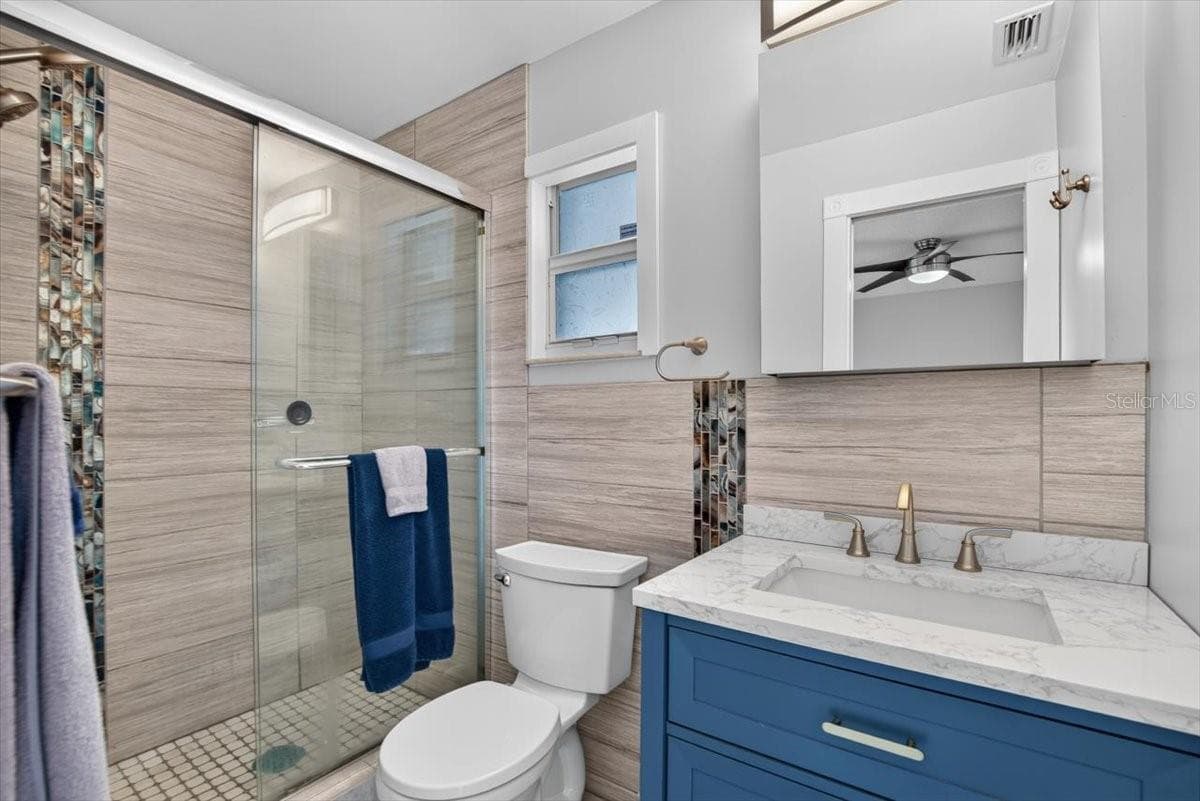 Single Family Residence at 6205 FAIRWAY BLVD, APOLLO BEACH, photo 5 of 42