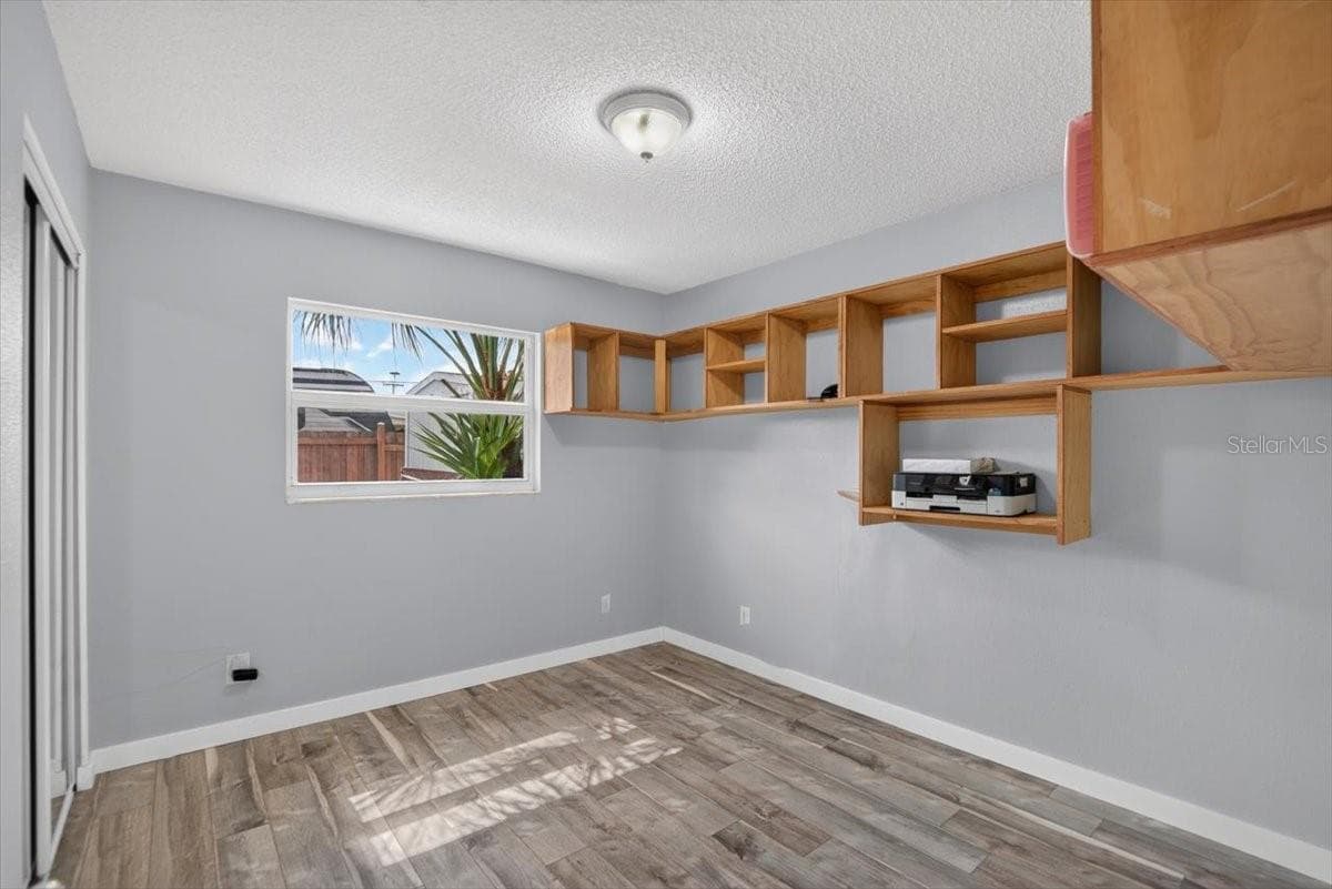 Single Family Residence at 6205 FAIRWAY BLVD, APOLLO BEACH, photo 9 of 42