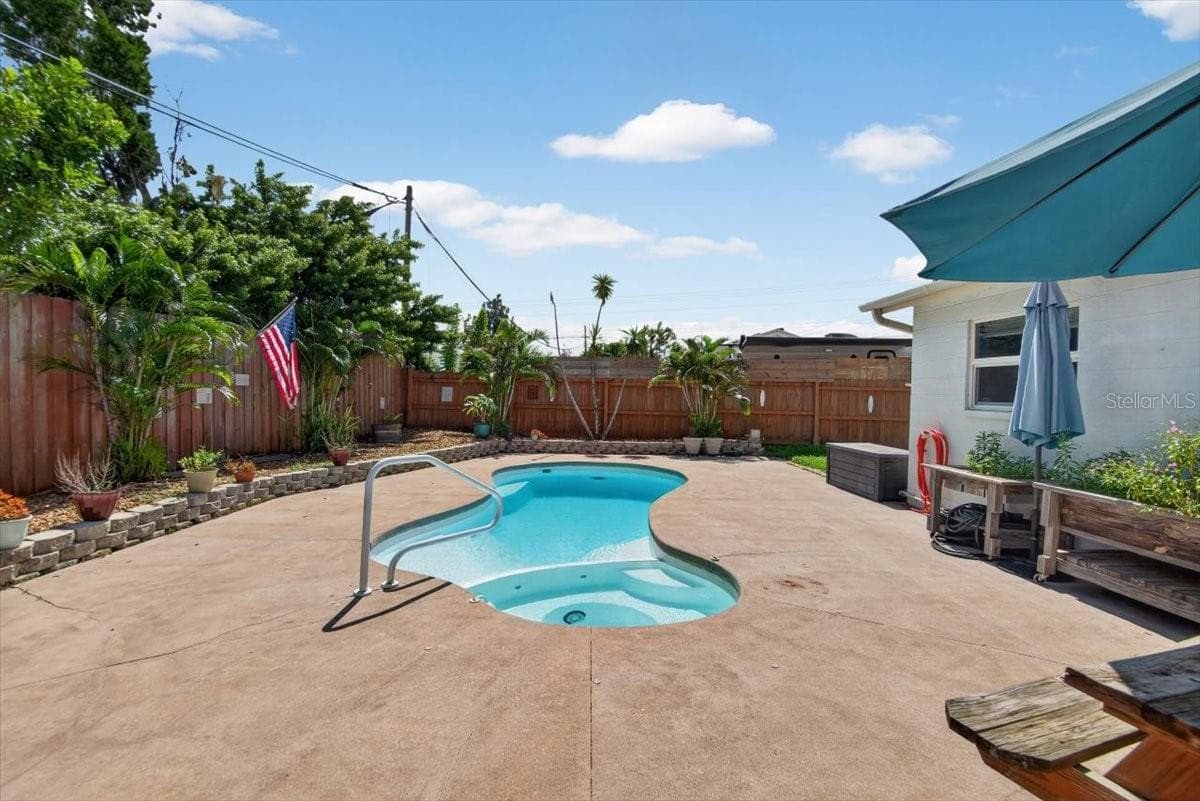 Single Family Residence at 6205 FAIRWAY BLVD, APOLLO BEACH, photo 20 of 42
