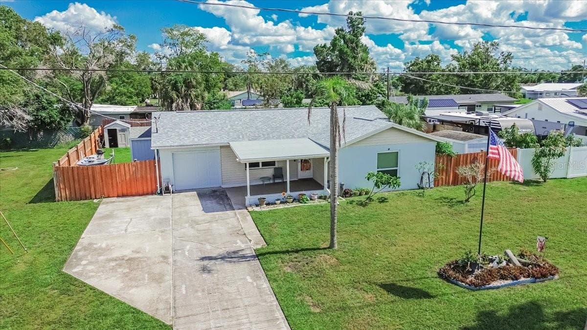 Single Family Residence at 6205 FAIRWAY BLVD, APOLLO BEACH, photo 22 of 42