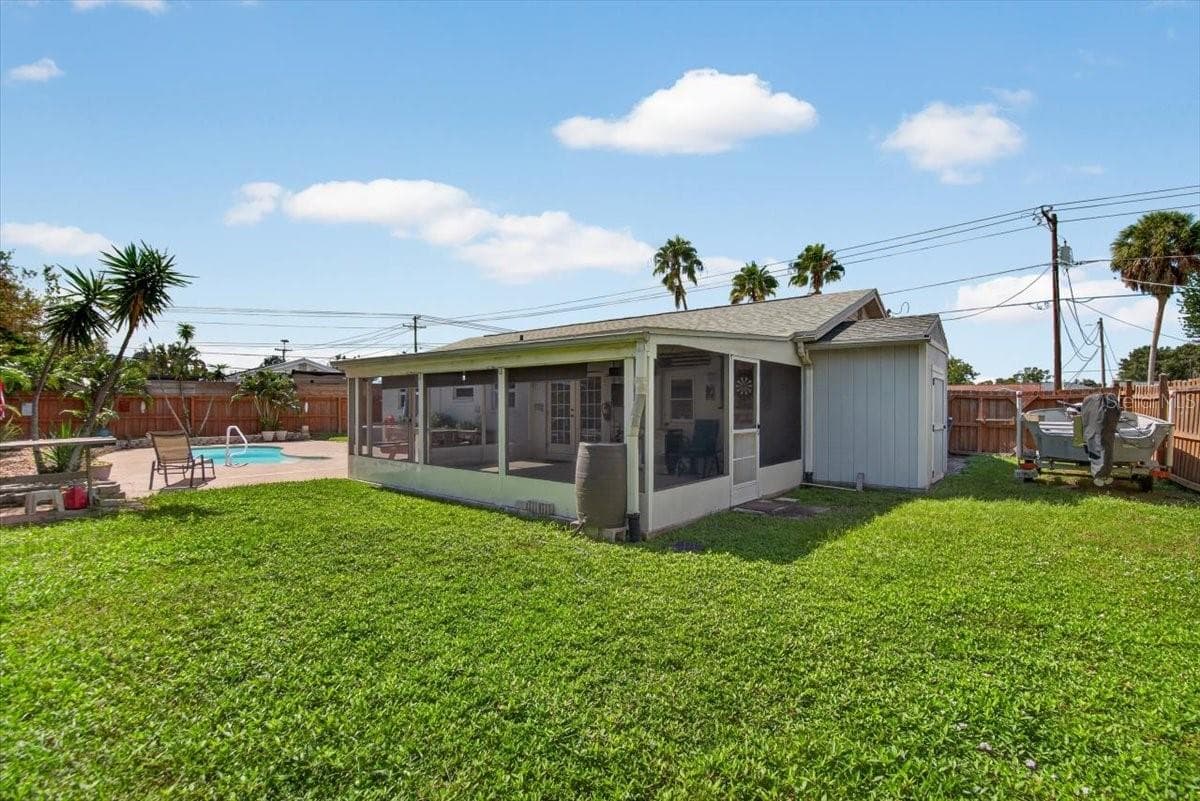 Single Family Residence at 6205 FAIRWAY BLVD, APOLLO BEACH, photo 24 of 42