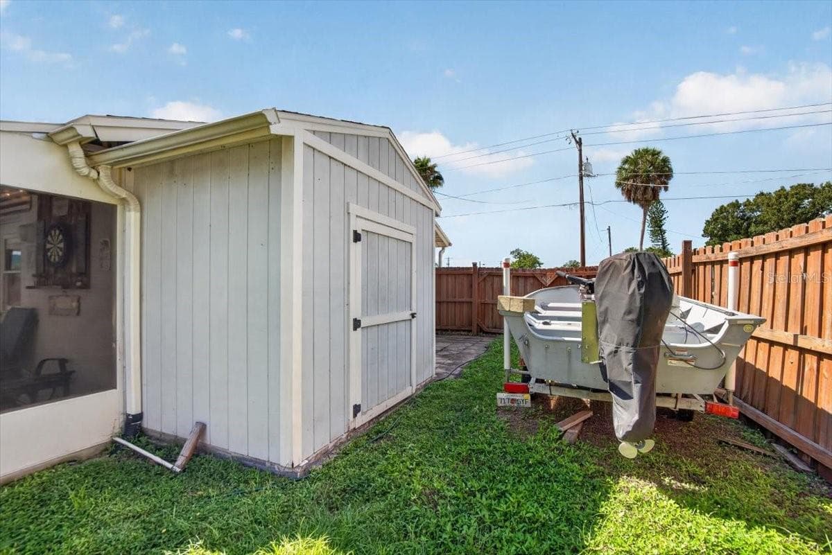 Single Family Residence at 6205 FAIRWAY BLVD, APOLLO BEACH, photo 26 of 42